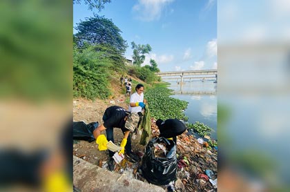 Amroli & Ambikaniketan - Cleanup Campaign (With the Help of Project Surat - Self Help Group)