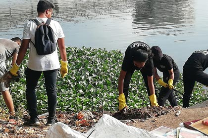 Amroli & Ambikaniketan - Cleanup Campaign (With the Help of Project Surat - Self Help Group)